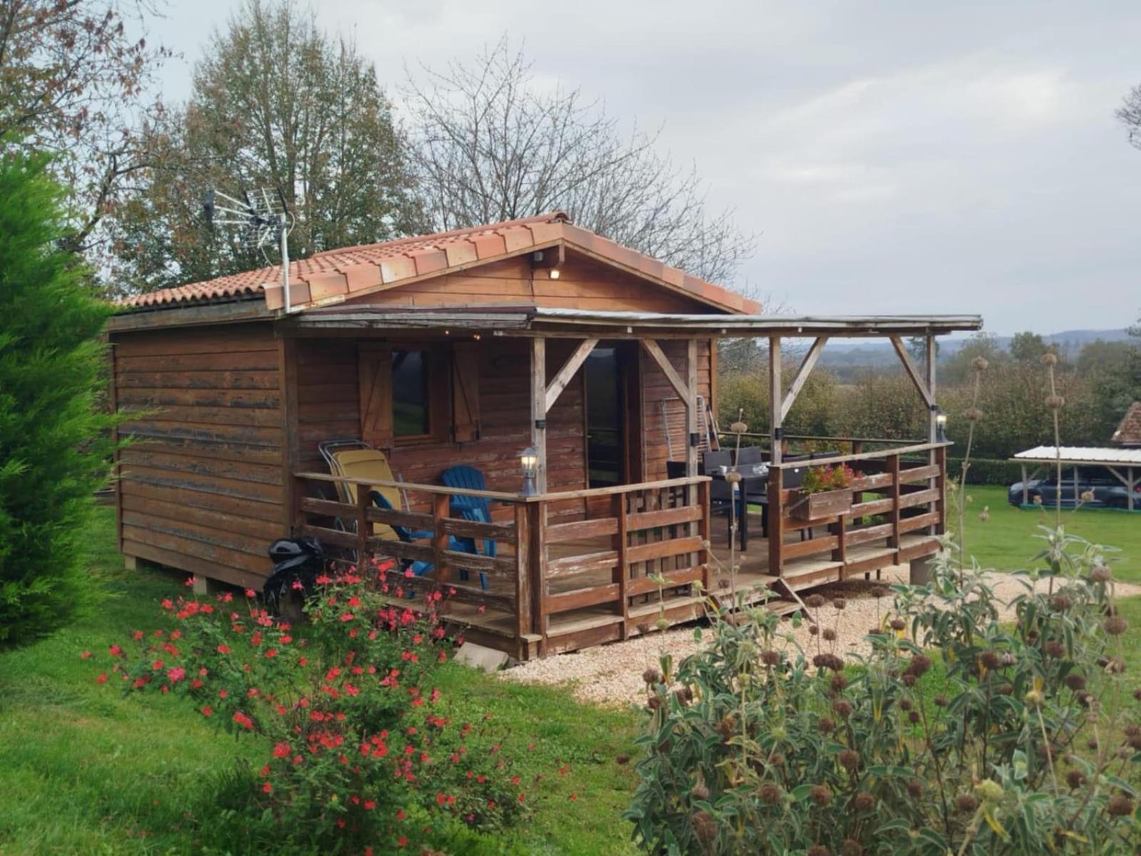 Le Chalet Douillet Saint-Genies Екстериор снимка
